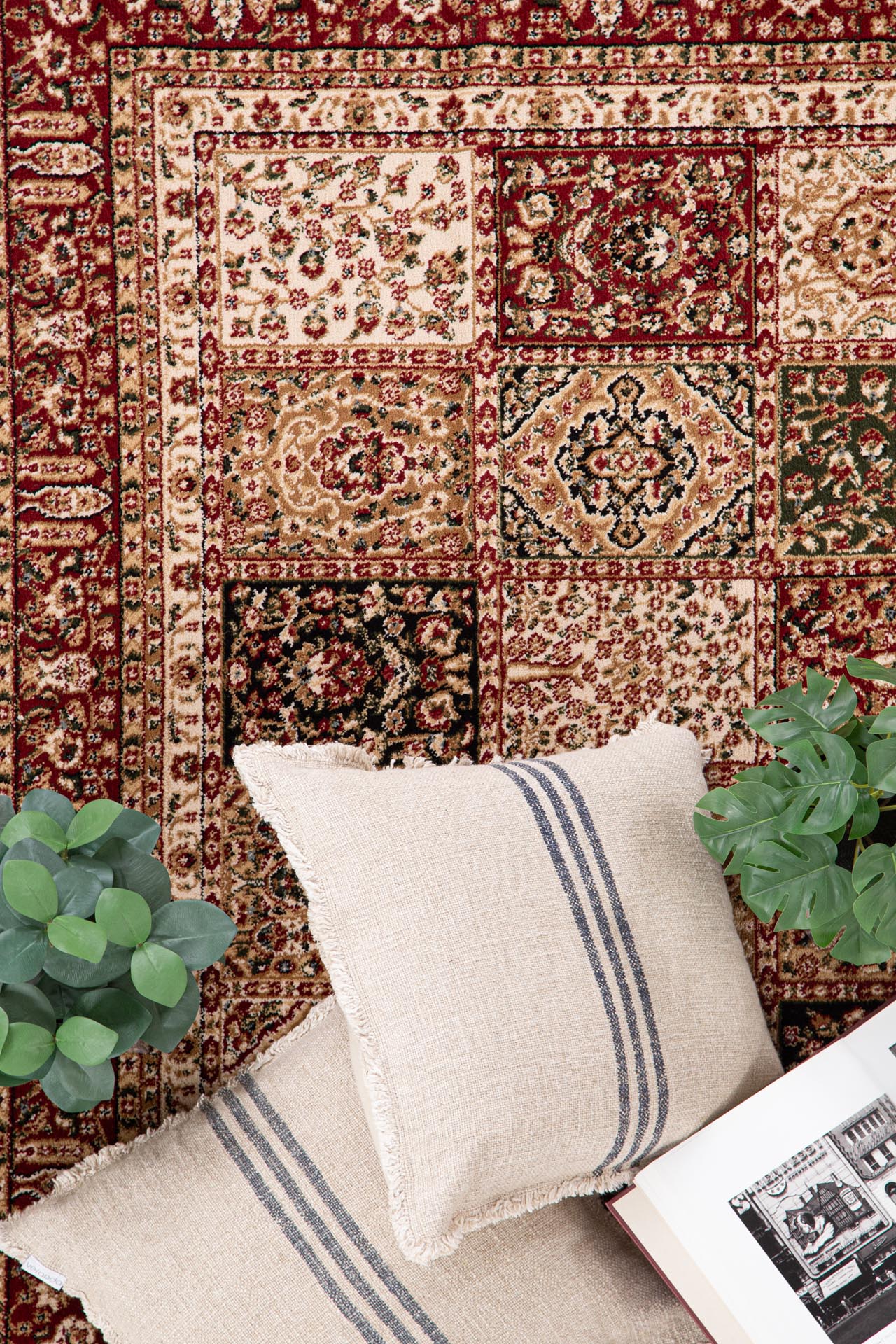 Κλασικό Χαλί Teheran 5093 Red - Royal Carpet