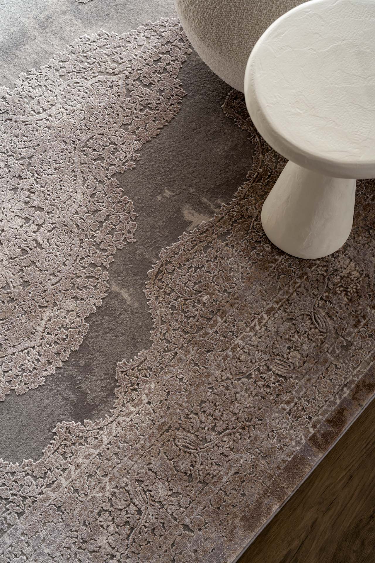 Μοντέρνο Χαλί Bamboo Silk 5988D L. Grey D. Beige - Royal Carpet