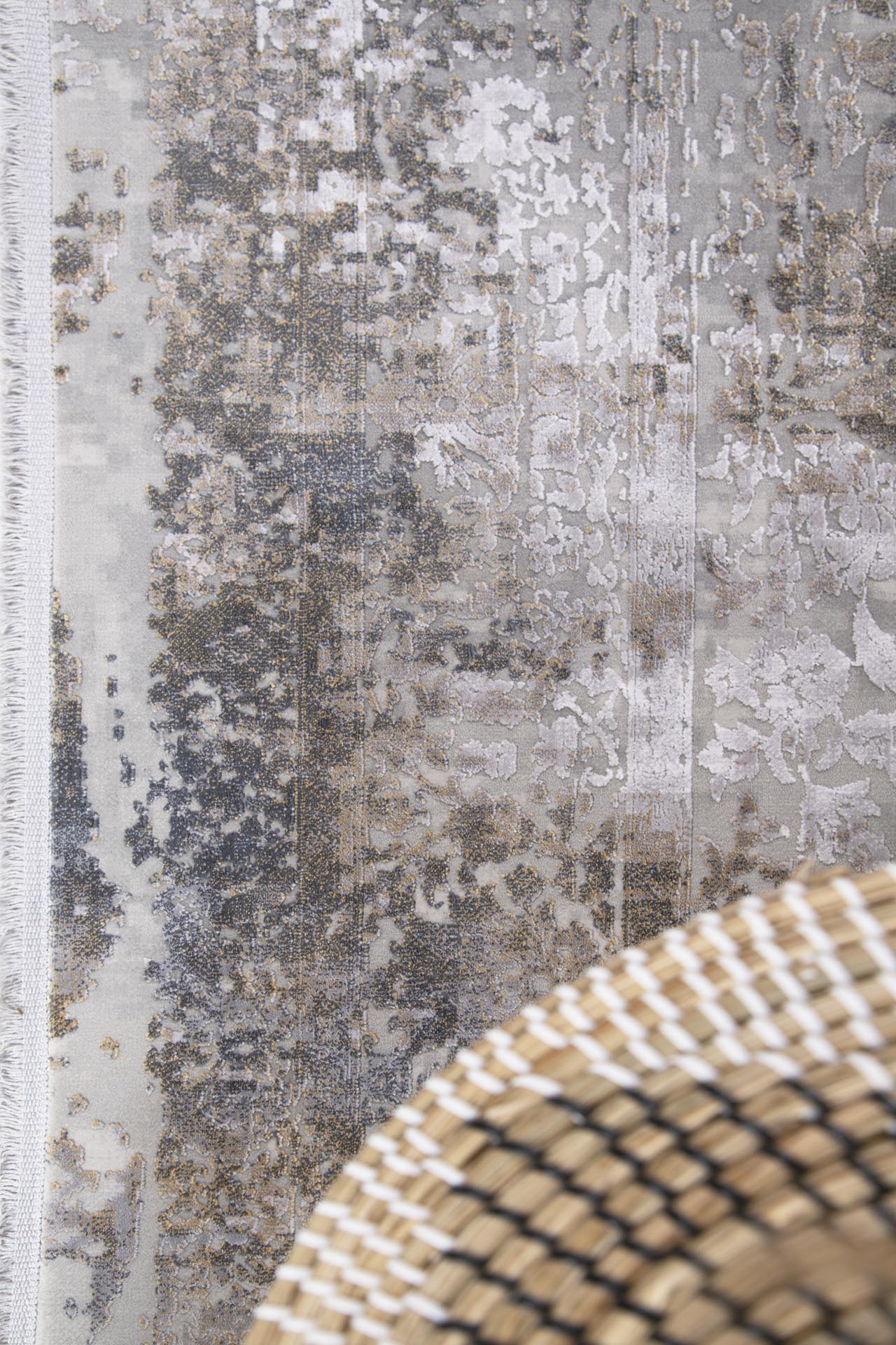 Μοντέρνο Χαλί Bamboo Silk 8097A L. Grey Anthracite - Royal Carpet