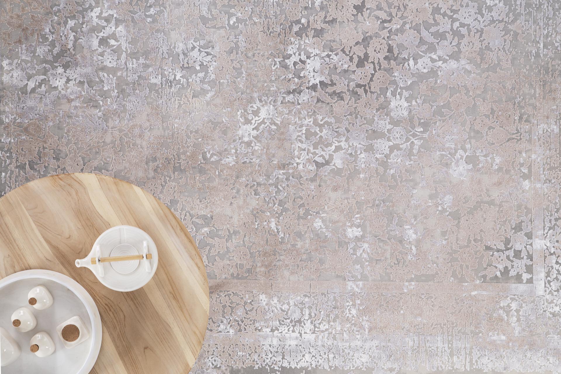 Μοντέρνο Χαλί Bamboo Silk 8097A L. Grey D. Beige - Royal Carpet