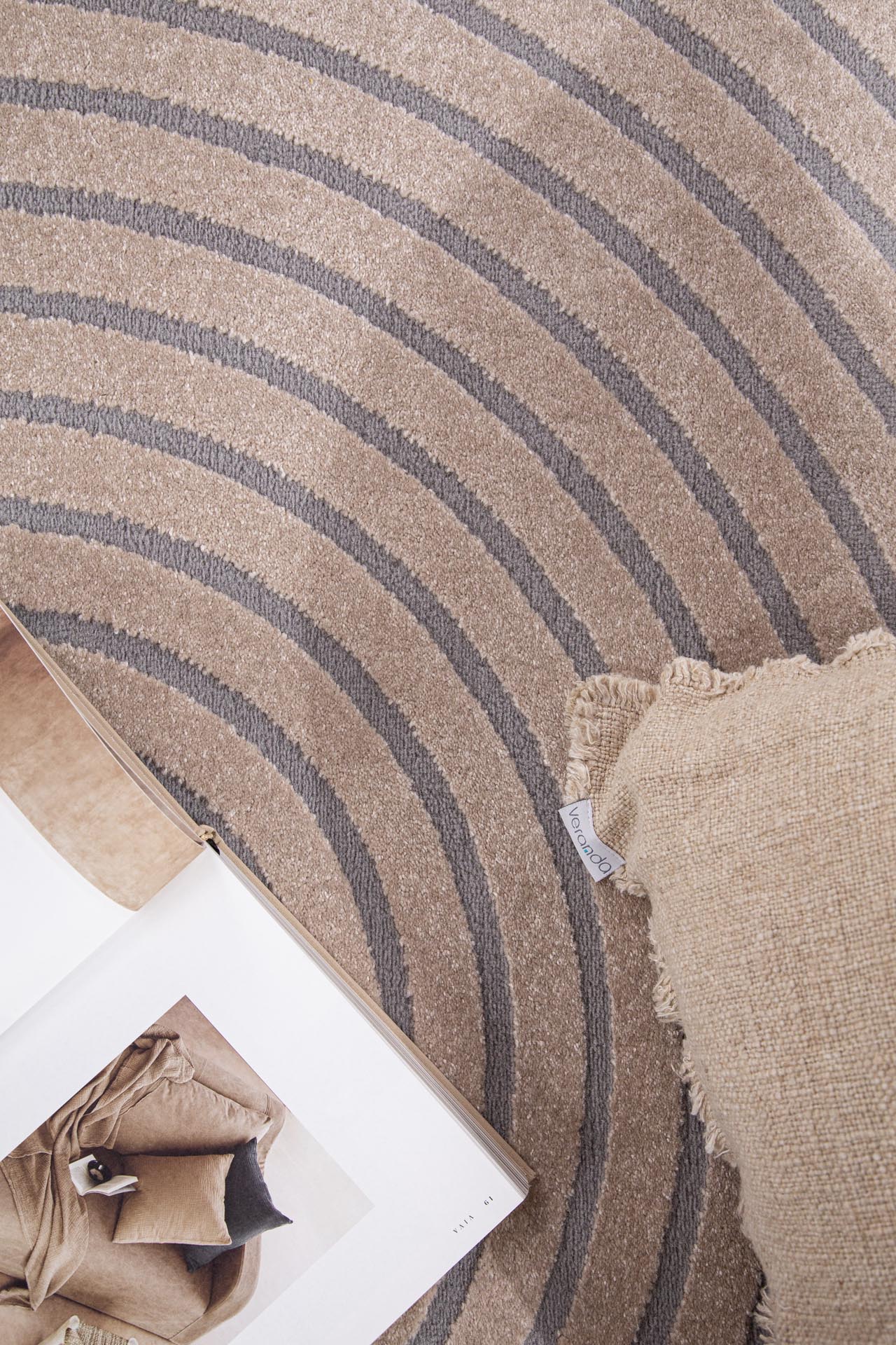 Μοντέρνο Χαλί Organic 565 Beige - Royal Carpet