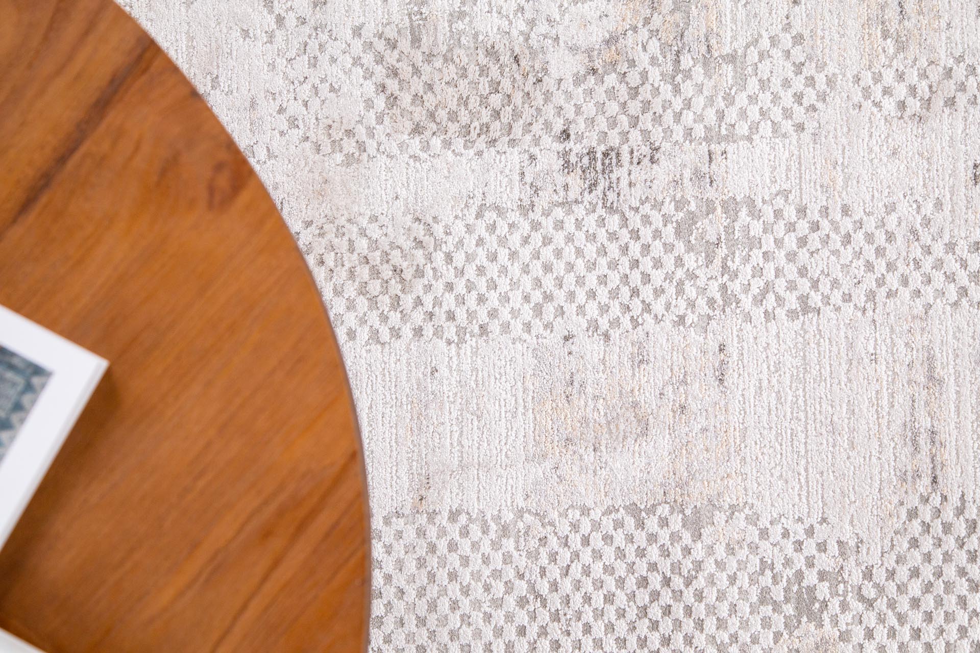 Μοντερνο Χαλι Silky 29F L. Beige - Royal Carpet