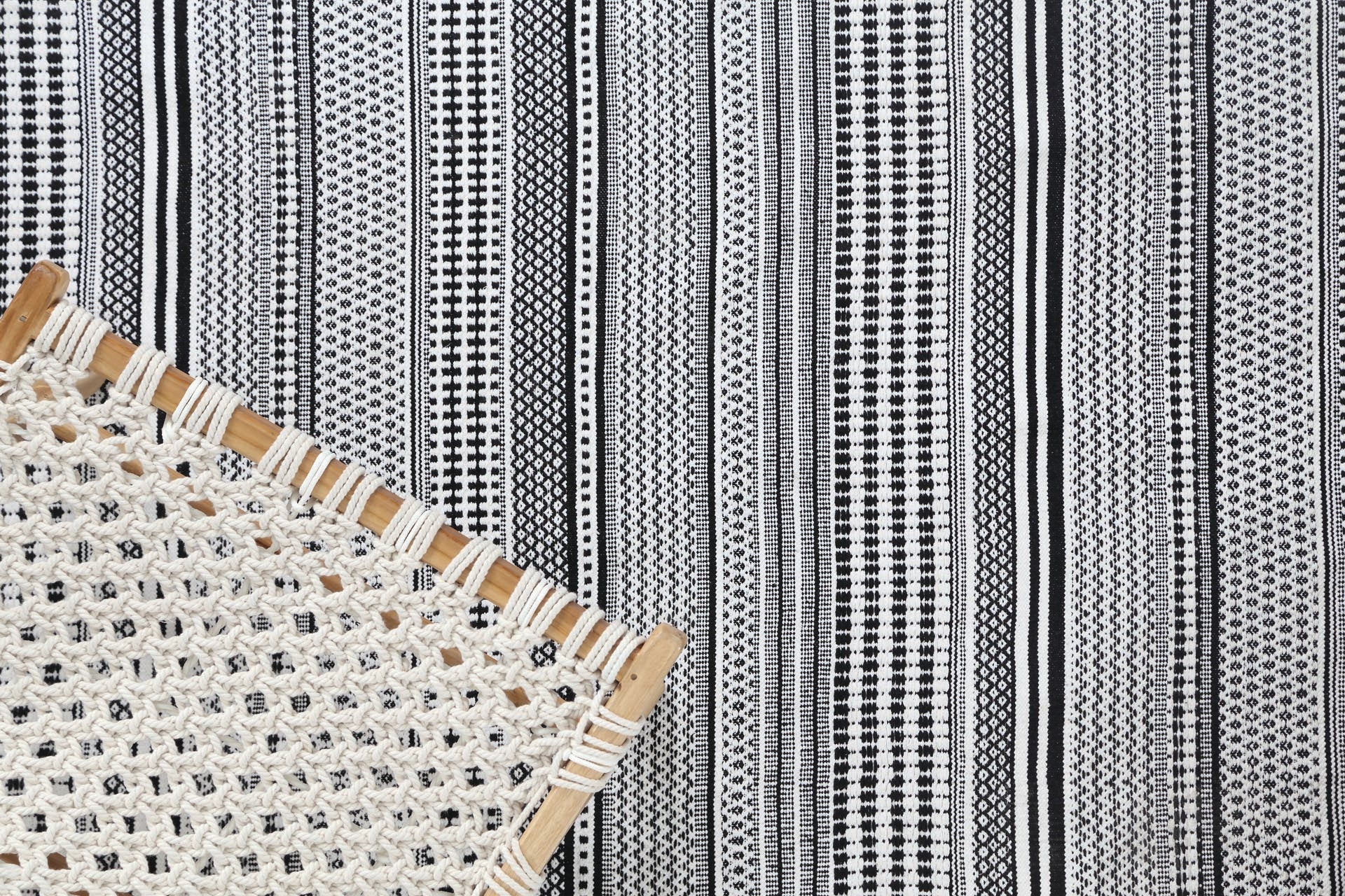 Χαλι Urban Cotton Kilim Samaira Black White - Royal Carpet