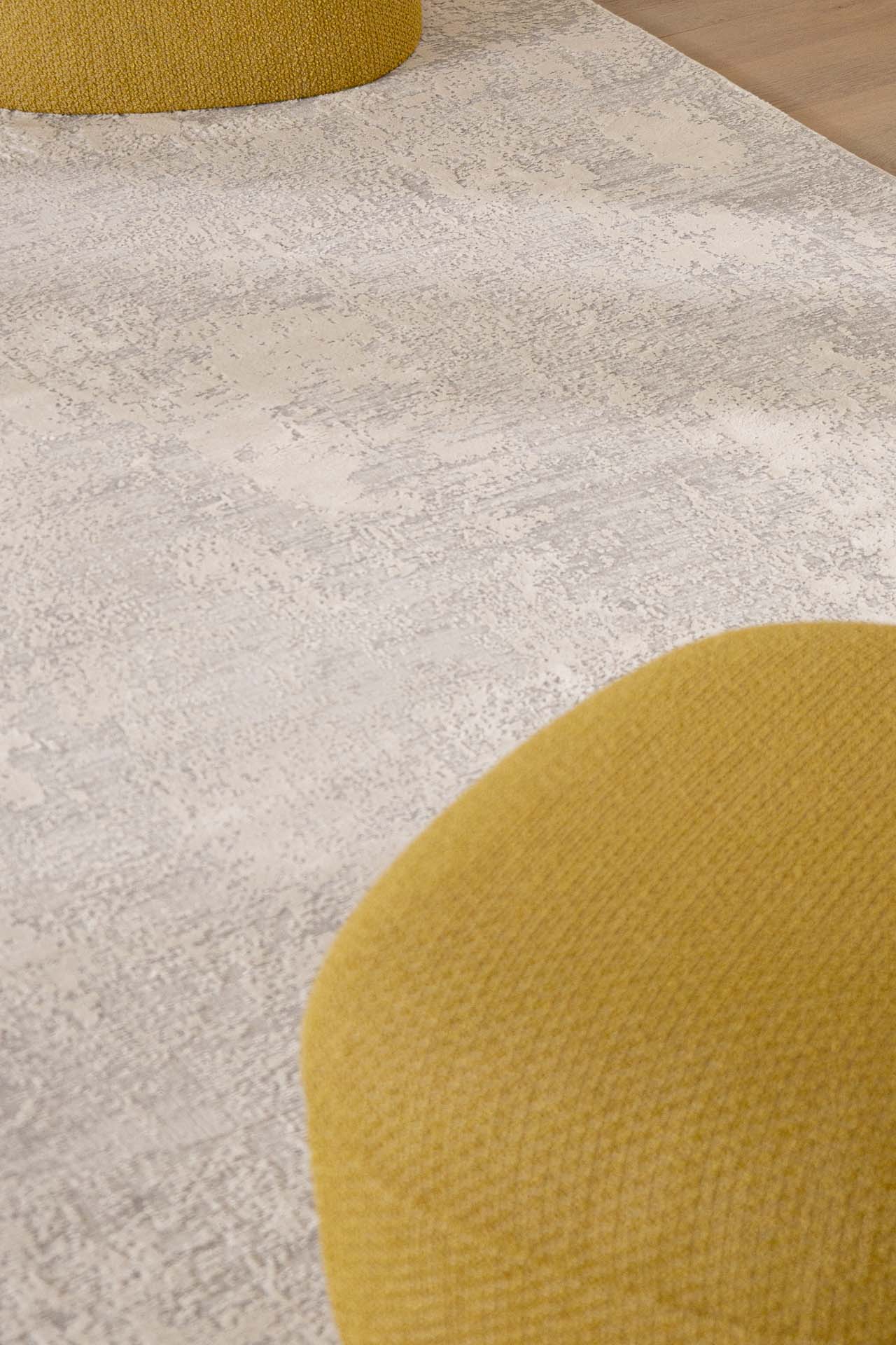 Μοντερνο Χαλι Silky 24I L. Beige - Royal Carpet