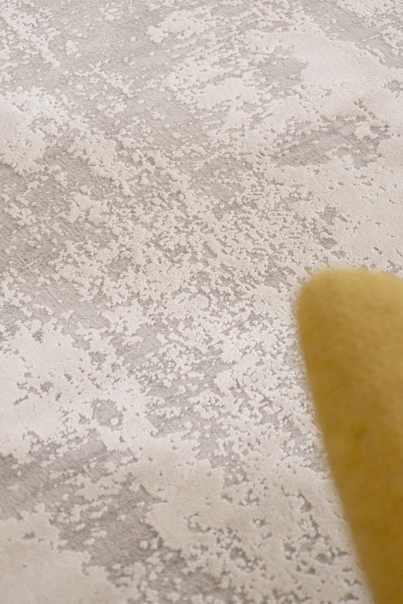 Μοντερνο Χαλι Silky 24I L. Beige - Royal Carpet