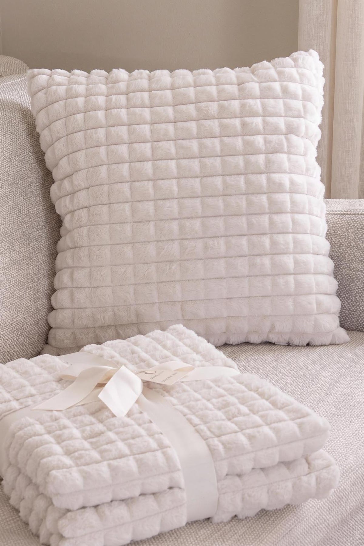 ows.1060003 Διακοσμητική Μαξιλαροθήκη Relax Γούνινο Faux Fur (45x45) - Royal Carpet