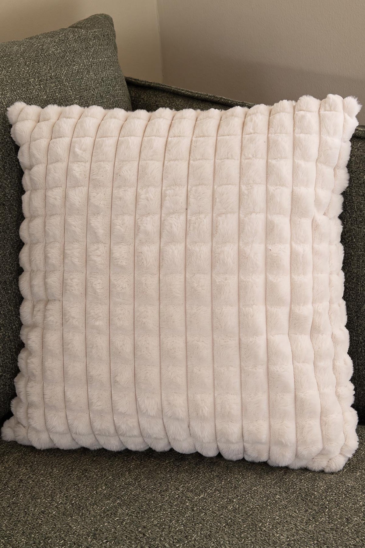ows.1060003 Διακοσμητική Μαξιλαροθήκη Relax Γούνινο Faux Fur (45x45) - Royal Carpet