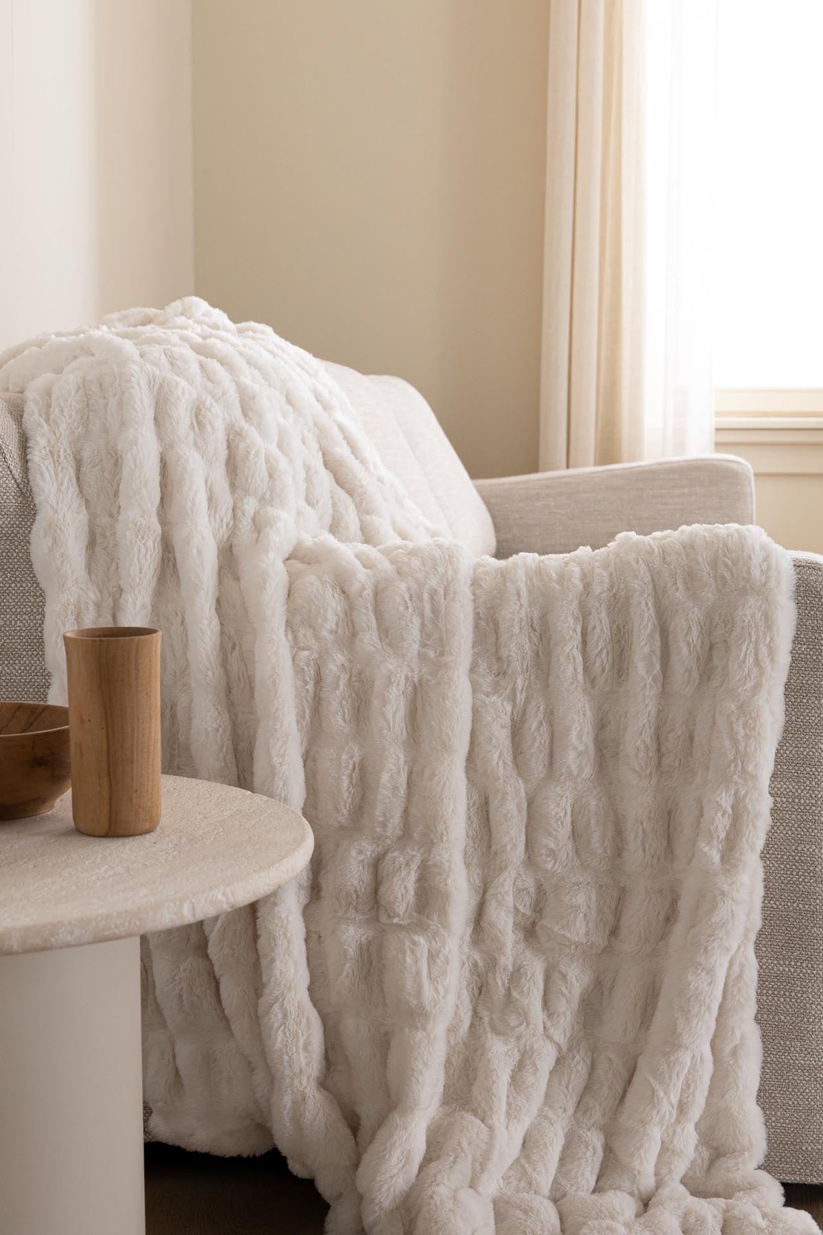 ows.1060004 Ριχτάρι Πολυθρόνας Relief Γούνινο Faux Fur (130x170) - Royal Carpet